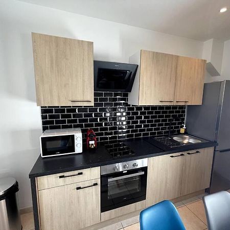 Appartement T2 Pour 3 Personnes Marsiglia Esterno foto