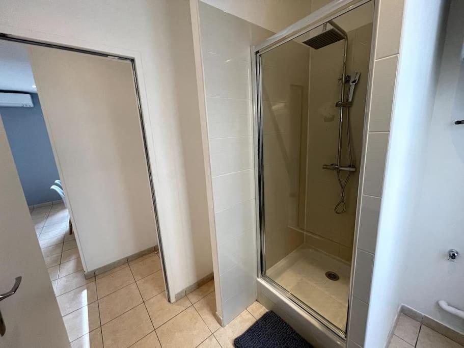 Appartement T2 Pour 3 Personnes Marsiglia Esterno foto